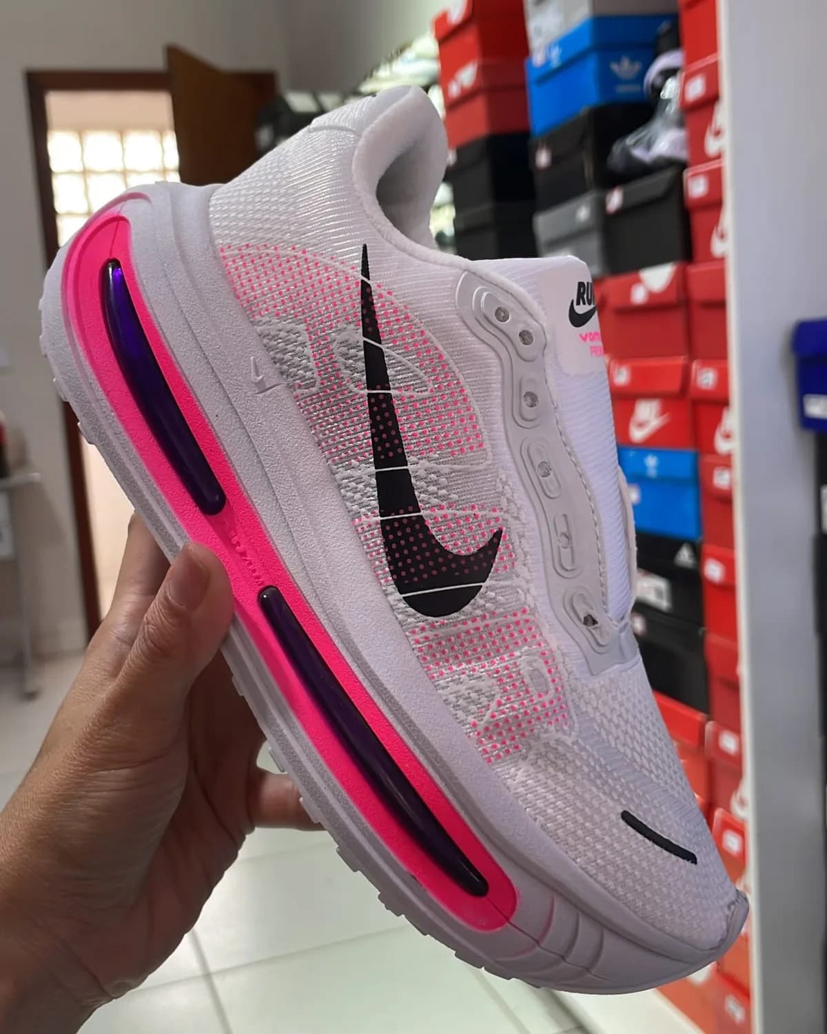 Nike rosa e preto