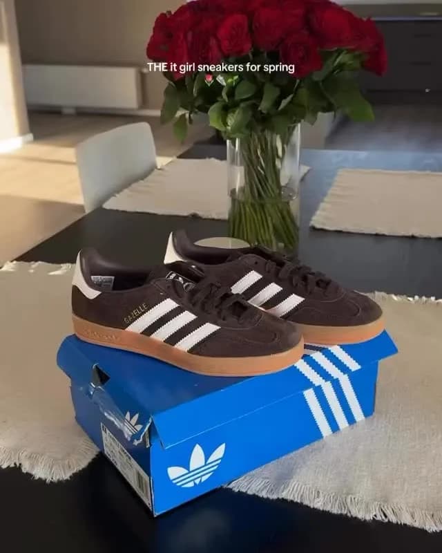 Adidas Gazelle marrom