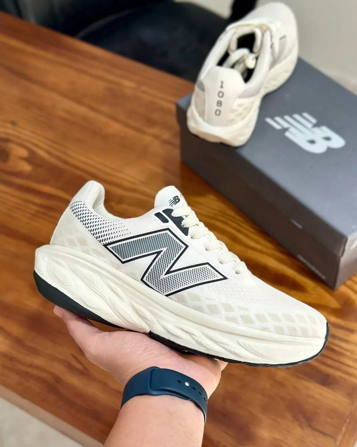 New Balance Fresh Foam creme